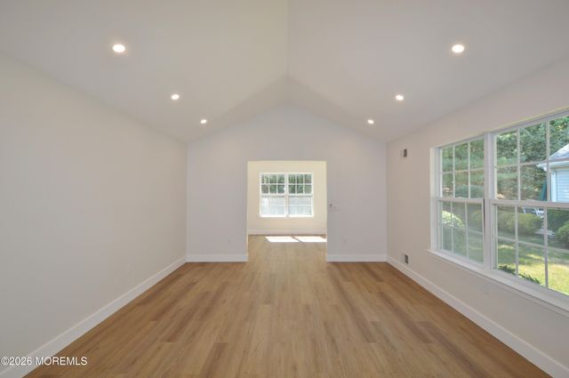2898 Lenox Street, Toms River, NJ 08755