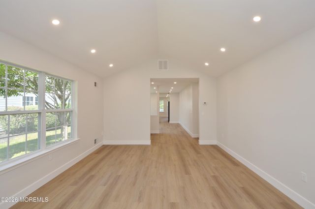 2898 Lenox Street, Toms River, NJ 08755
