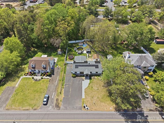 587 Marlboro Road 1, Old Bridge, NJ 08857