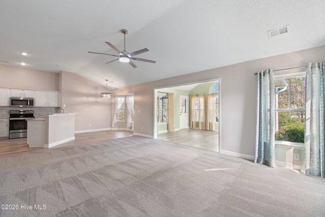 693 Privit Court NW, Calabash, NC 28467