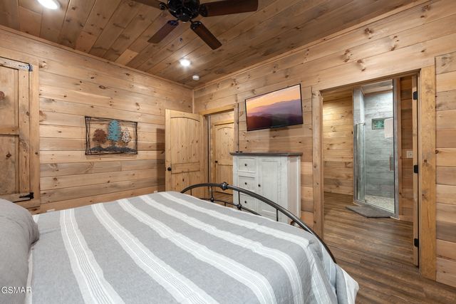 2724 Pine Crest Lane, Sevierville, TN 37862