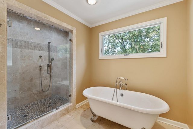 2800 E LEVEE OAKS DR, Collierville, TN 38017