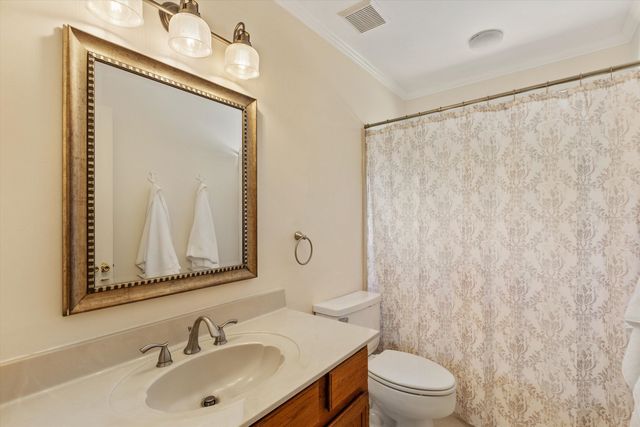 2800 E LEVEE OAKS DR, Collierville, TN 38017