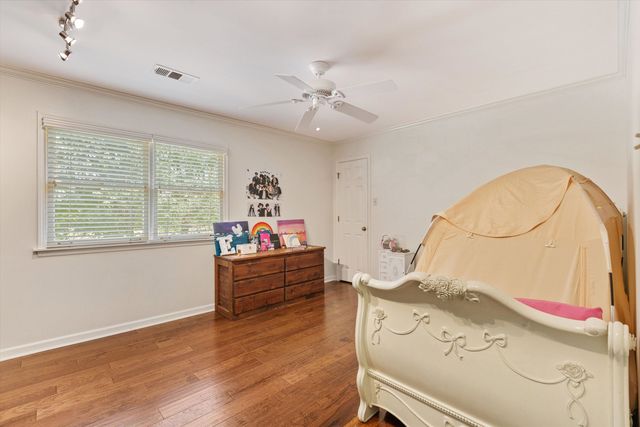 2800 E LEVEE OAKS DR, Collierville, TN 38017