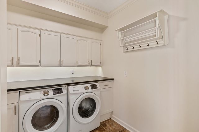 2800 E LEVEE OAKS DR, Collierville, TN 38017