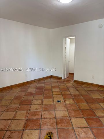 645 NE 77th St 8, Miami, FL 33138