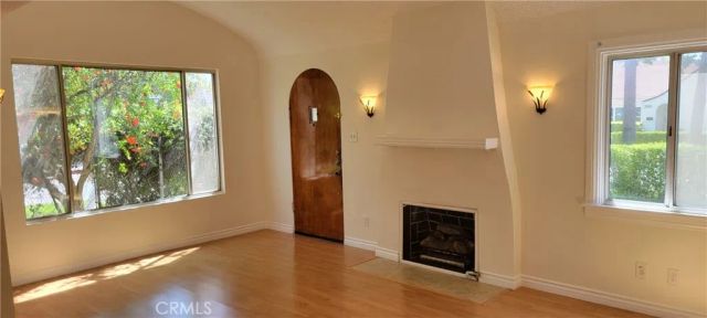 567 South Street, Glendale, CA 91202