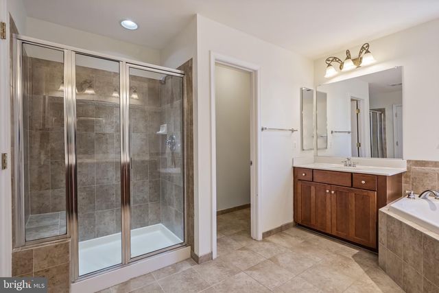 41980 URAL DR, Aldie, VA 20105