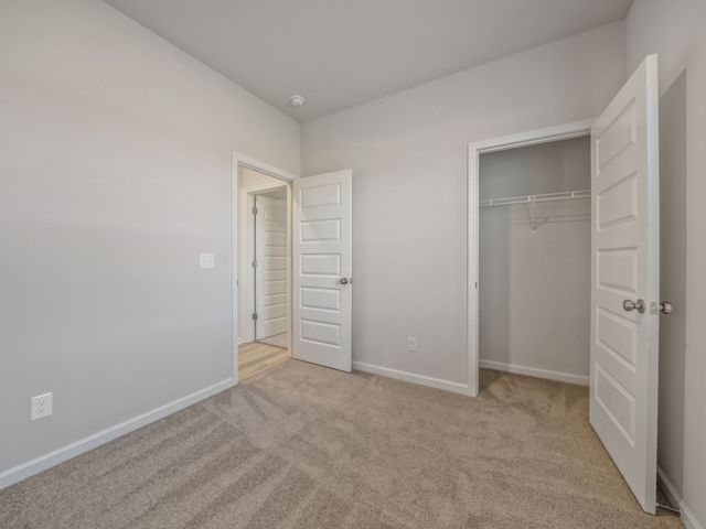 620 Shoemaker Lane, Clarksville, TN 37043