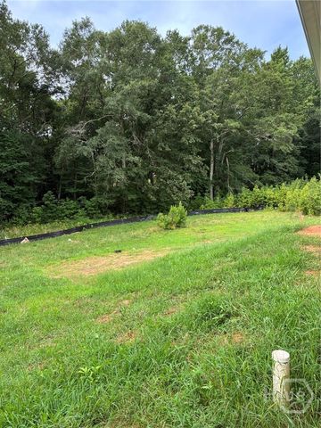 164 Charlotte Drive, Statham, GA 30666