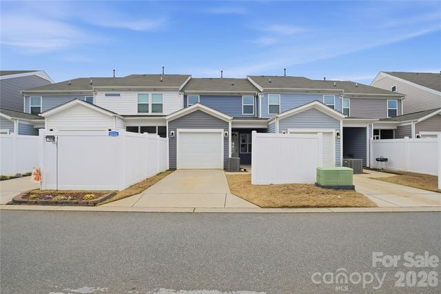 110 Synandra Drive C, Mooresville, NC 28117