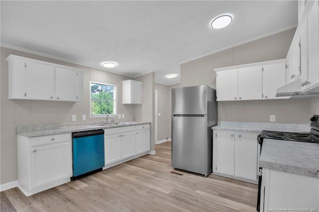 225 Oaktree Drive, Raeford, NC 28376