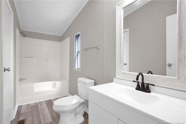 225 Oaktree Drive, Raeford, NC 28376