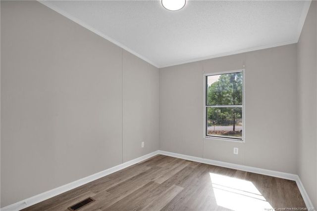 225 Oaktree Drive, Raeford, NC 28376