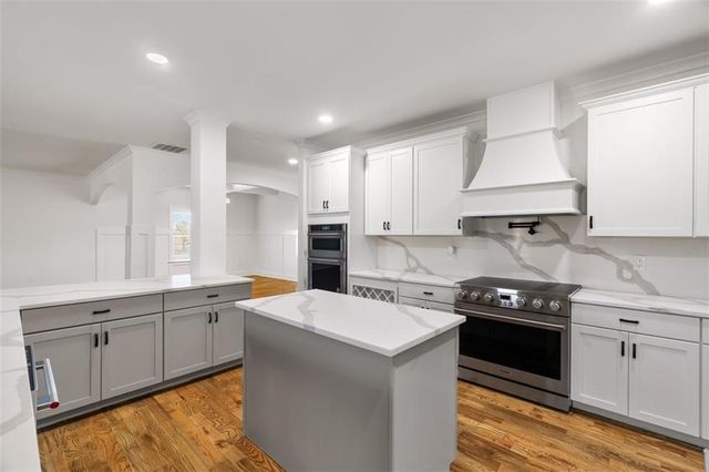 222 Silvercrest Drive, Acworth, GA 30101