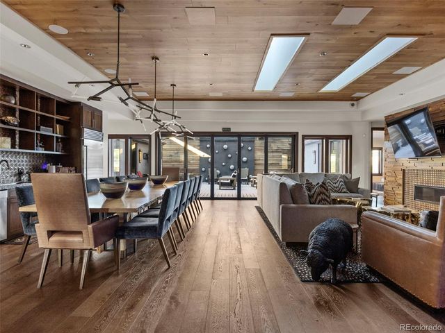 17819 E Easter Avenue, Foxfield, CO 80016