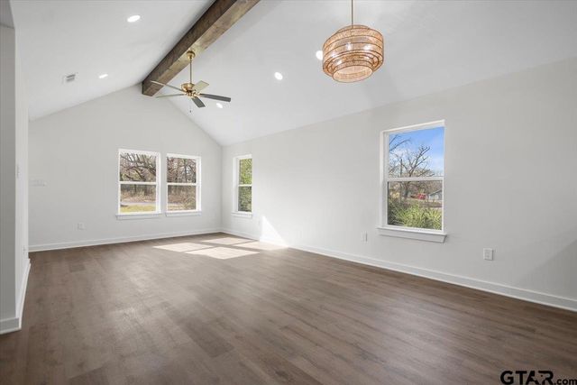 451 W. Harmony St., Tyler, TX 75702