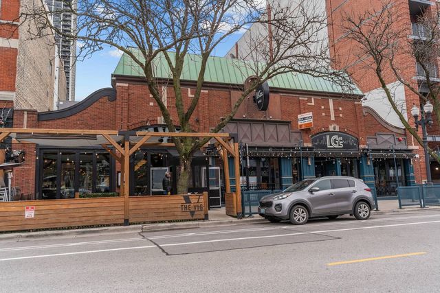 1525 N Wells Street, Chicago, IL 60610