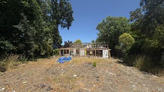 725 Porzio Ln, Ukiah, CA 95482