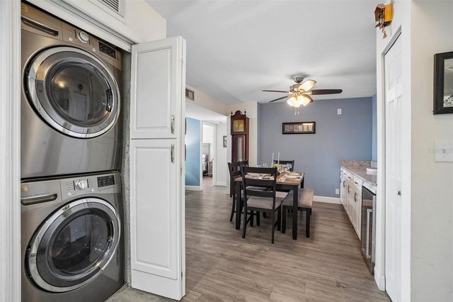 1 KEY CAPRI 406W, St Petersburg, FL 33706