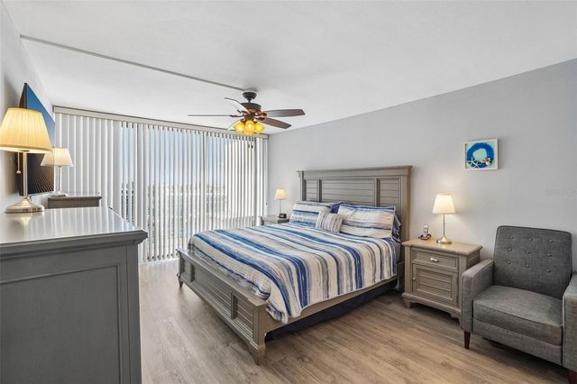 1 KEY CAPRI 406W, St Petersburg, FL 33706