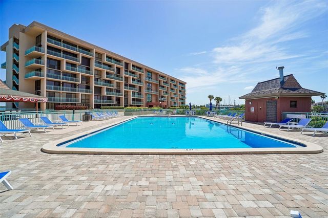 1 KEY CAPRI 406W, St Petersburg, FL 33706
