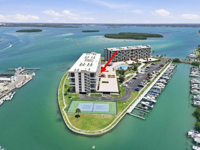 1 KEY CAPRI 406W, St Petersburg, FL 33706