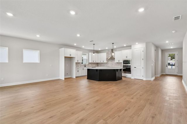 5729 LEAFLET TRAIL, Mount Dora, FL 32757