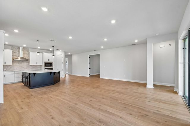 5729 LEAFLET TRAIL, Mount Dora, FL 32757