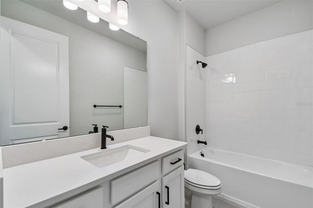 5729 LEAFLET TRAIL, Mount Dora, FL 32757