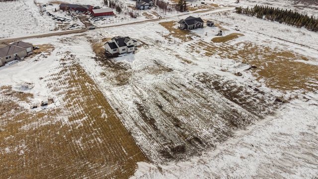 16859 Orchard Boulevard W, Harwood, ND 58042
