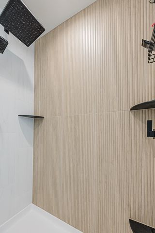 16859 Orchard Boulevard W, Harwood, ND 58042