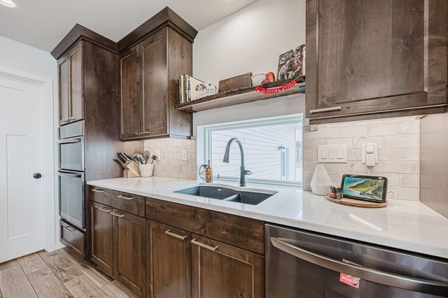 16859 Orchard Boulevard W, Harwood, ND 58042