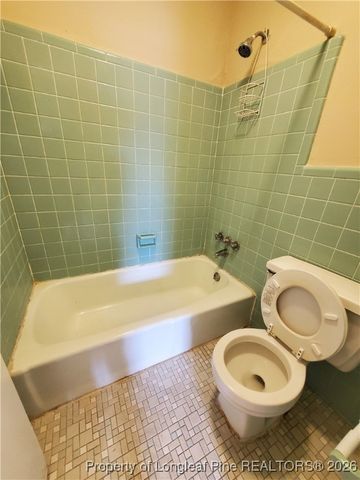 4956 Fieldcrest Drive H, Fayetteville, NC 28303