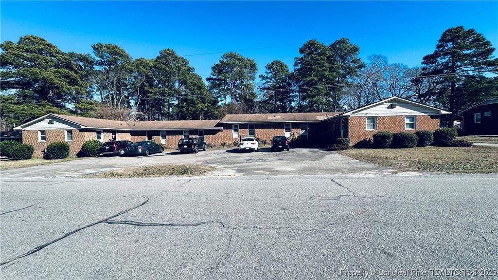 4956 Fieldcrest Drive H, Fayetteville, NC 28303