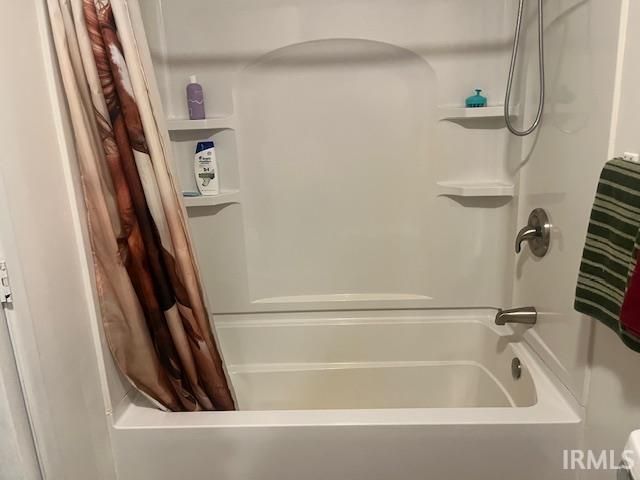 700 W Michelle Court, Muncie, IN 47302