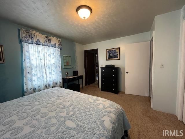 700 W Michelle Court, Muncie, IN 47302