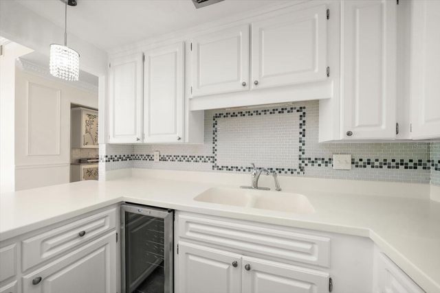 4 BELLEVIEW BOULEVARD 106, Belleair, FL 33756