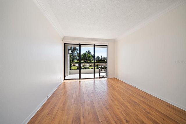 4 BELLEVIEW BOULEVARD 106, Belleair, FL 33756