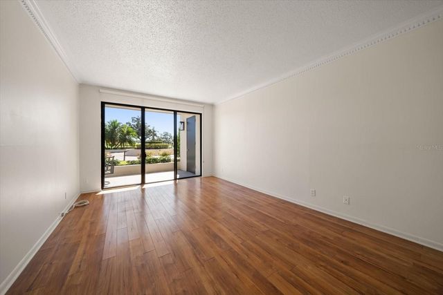 4 BELLEVIEW BOULEVARD 106, Belleair, FL 33756