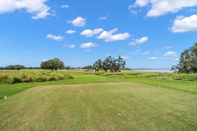 4 BELLEVIEW BOULEVARD 106, Belleair, FL 33756