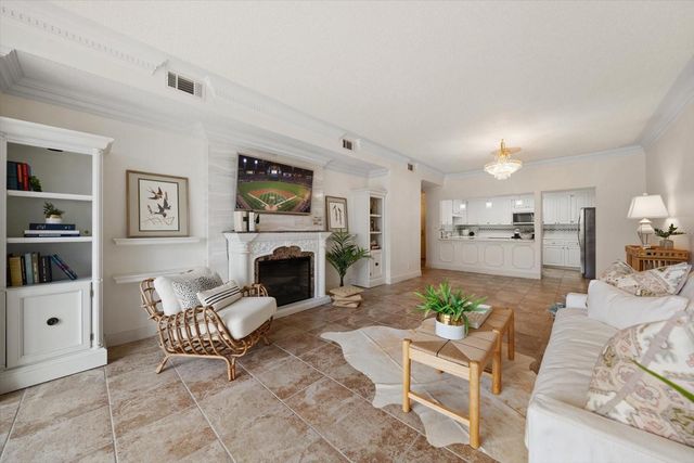 4 BELLEVIEW BOULEVARD 106, Belleair, FL 33756