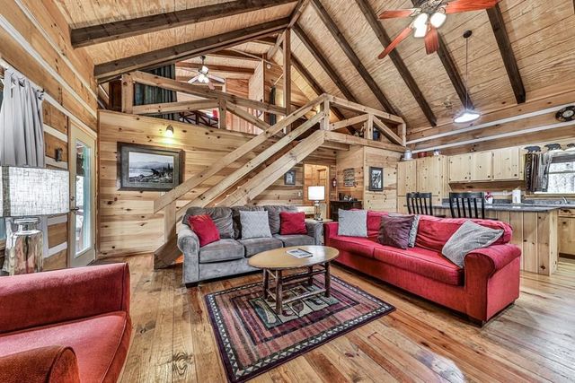 245 Weeks Creek, Blue Ridge, GA 30513