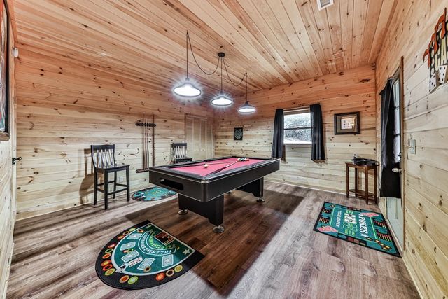 245 Weeks Creek, Blue Ridge, GA 30513