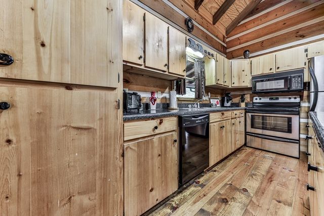 245 Weeks Creek, Blue Ridge, GA 30513
