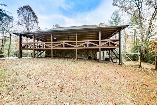 245 Weeks Creek, Blue Ridge, GA 30513