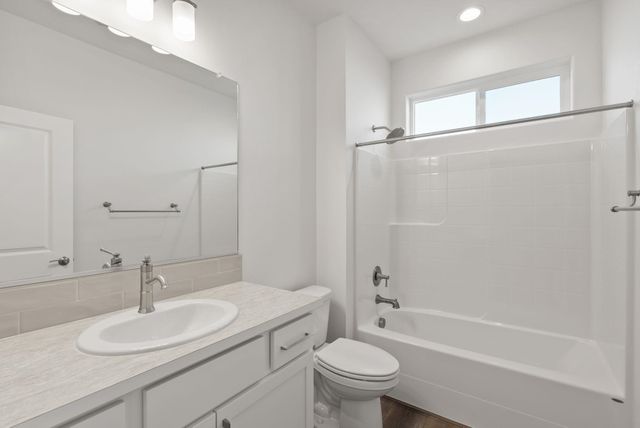 12111 N Montfort Ave, Spokane, WA 99208