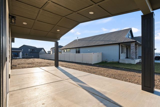 12111 N Montfort Ave, Spokane, WA 99208
