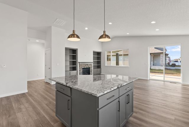 12111 N Montfort Ave, Spokane, WA 99208