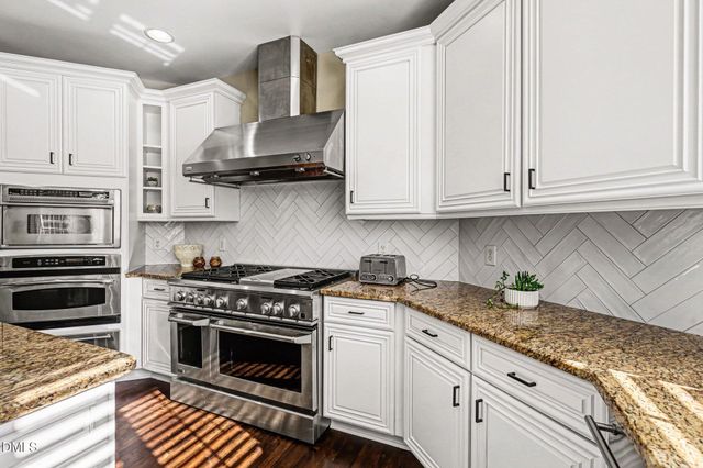 10643 Tarton Fields Circle, Raleigh, NC 27617